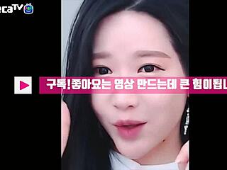 Beautiful Korean girl twerks in seductive dance
