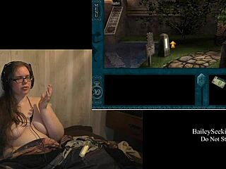 naked scarlet explores the game