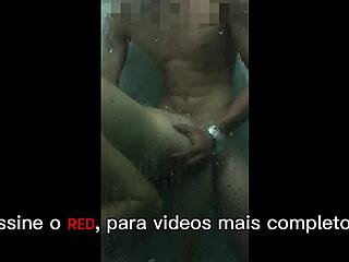 Married couple enjoys threesome in shower with cuckolded husband