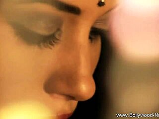 Sexy Indian girl feels so pretty and desired