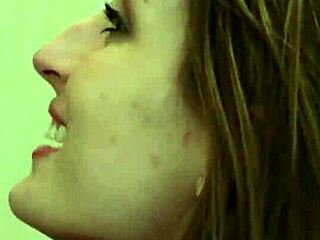 i jizzed on amateur stepsister