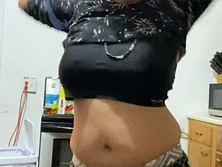 Anna Maria In Mature Latina Workout Apparel