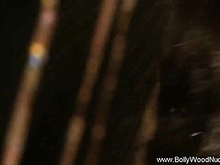 Sensual Instruction In India With Music