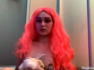 American teen's solo session of fingering and showering