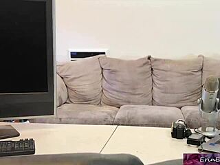 Babe Hitchhiker Fucks Hard for Amateur Casting Video Spot