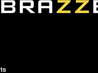 i love watching medusa get choked outdoors