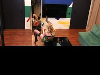 Oh wow, kinky selfies lead to masturbation!