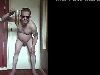 Addicted to Swallowing Pee