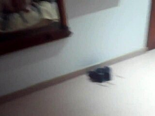 Latina Ella Enjoys Oral Pleasure and Returns the Favor with a Hot Suck