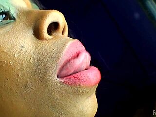 Aubrey Art Legs And Tongue