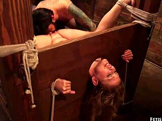 Blonde in Wooden Stock ROUGH BANGED