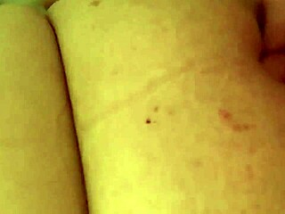 Squirting close-up with busty German milf