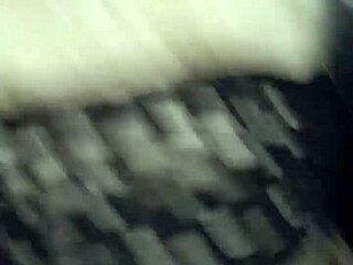 Amateur slut gives a blowjob for cigarettes