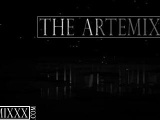 Sneaky Links Ft Madalynn Moon: Hairless Milf's First Time Deepthroat And Facial Roleplay