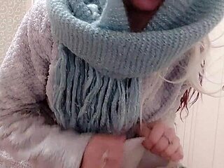 Old Cat Lady Become a Pornstar with a Special Spell!