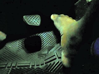 Barefoot driver indulges in foot groping and toe play