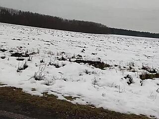 i risked it and got a blowjob from a stranger outdoors