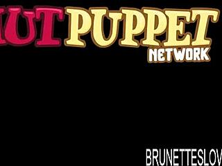 Busty Inked Babe MASON MOORE Gets STRETCHED!