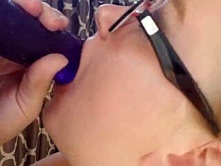 why is this elegant girl teased and rode by her older teacher?