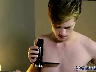 Want to lick my emo ass for the first time?