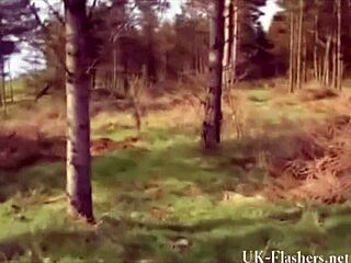 Exclamatory-Provocative Wow! British Milf Pissing Wildly Outdoors!