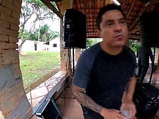 why did the morena marry mr matusalem? his huge cock!