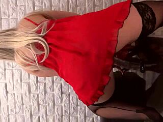 sexy stella fog rides dildo wet to intense orgasm