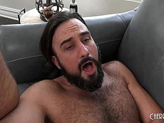 skylar snow pegs mason with huge dildo 😈