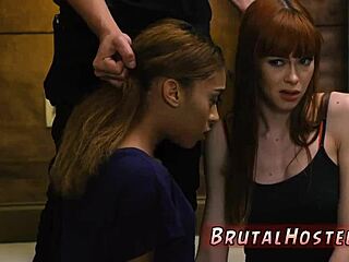 性感18+少女亚历克萨诺瓦肯达尔伍兹大脚足控