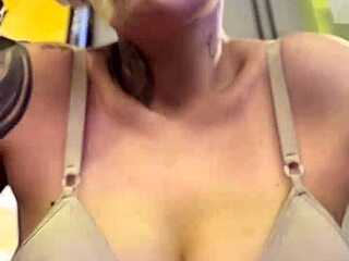 Public workout session leads to steamy self-pleasure and a gaping pussy