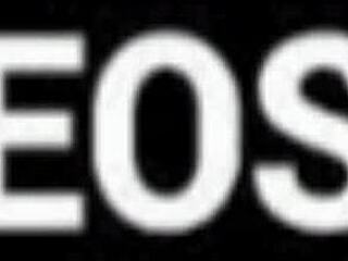 I cum on the young girl's pussy next door