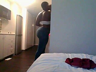 damn, queen jazzy21 at time square marriott, part 2, showing that big ebony ass off