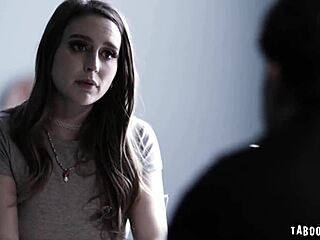 Laney Grey MAKES DESPERATE move on Seth Gamble