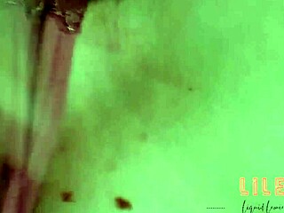 Deepthroating my dildo makes my pussy so wet 😍