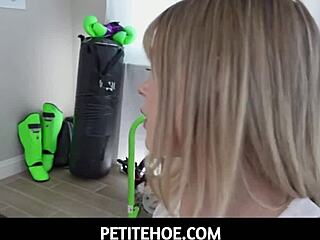 tiny coco lovelock's sloppy blowjob during intense workout