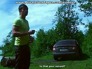 Private car sex with hot brunette babe outdoors