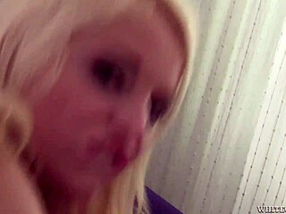 nicol white, the pornstar slut, rides big black cock