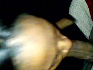 黑美人，你深喉大鸡巴这么溜？