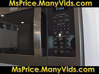 stuck at home with the hot milf neighbor joslyn jane