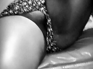 fiquei com tes�o vendo a buceta gostosa da minha tia casada