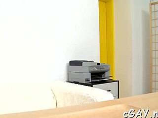 Homo Sex Contest: Who Sucks Better?