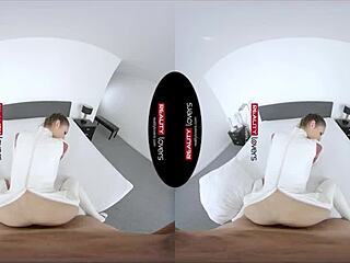 Petite 18+ Rides Latex Android In Intense VR