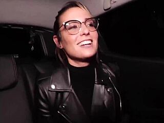 Pam And Anita Get Hard Sex In Naughty Group Threesome!