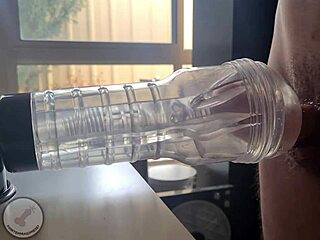 Man, I’m Addicted to Pounding My Fleshlight Hard