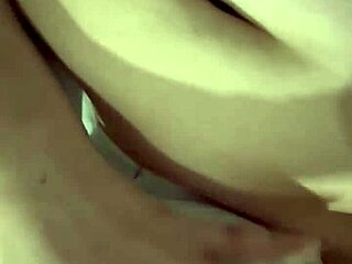 valeriavida shares her amateur story of self-pleasure