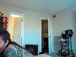 Alternative Girl Masturbates Hard in Kinky Bondage Costume Scene