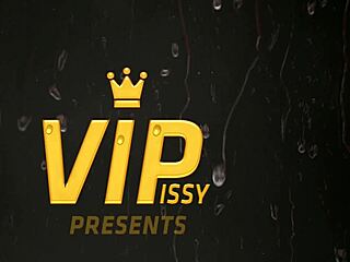 Honey in sexy shorts gives sloppy blowjob during competition game