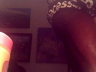 Candycane in group with black guys