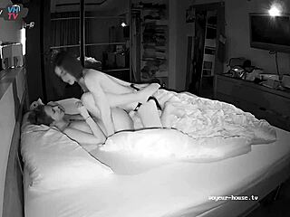 this real lesbian couple does fingerbang and strapon for hot action with orgasm