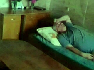 早安骑乘抠奶自慰solo